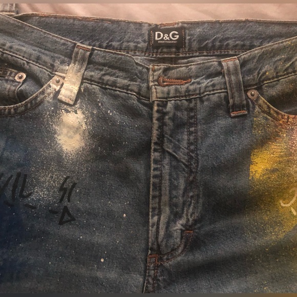 Authentic Dolce & Gabbana x Jean Michel Basquiat jeans. - Picture 7 of 9